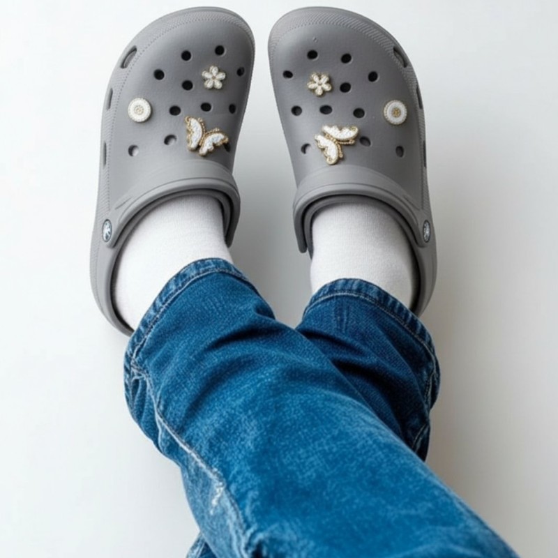 CROCS STYLE GREY