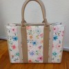 FLOWERS TOTE BEIGE