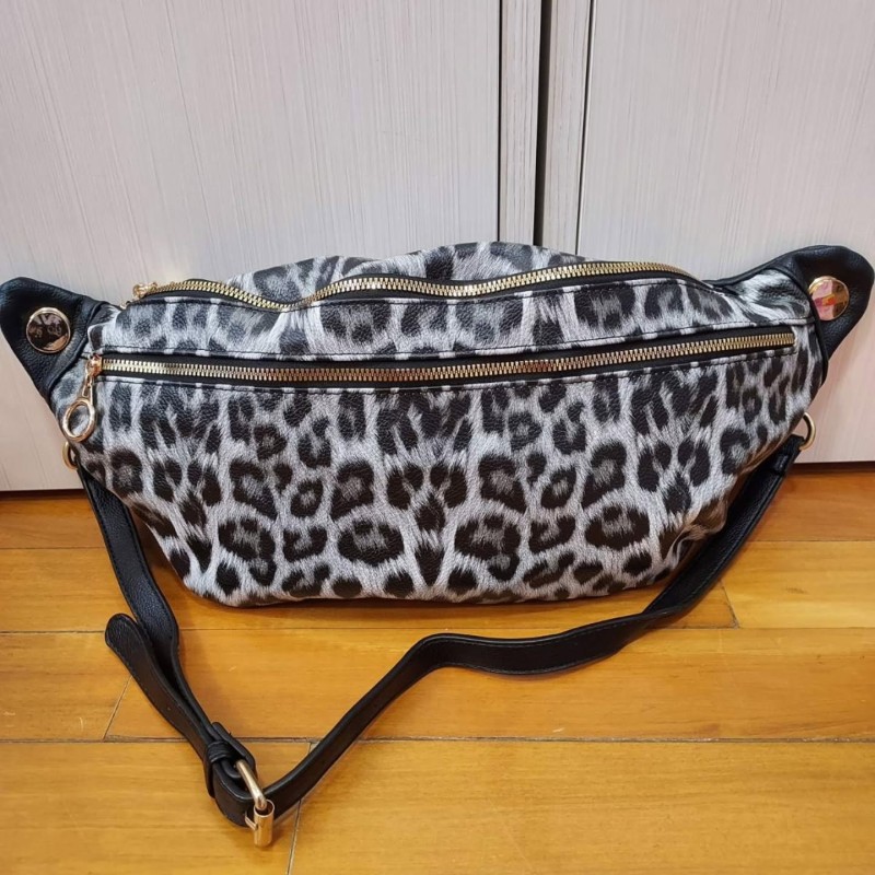 BANANA BLACK LEOPARD
