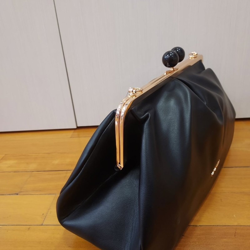 CLUTCH BLACK