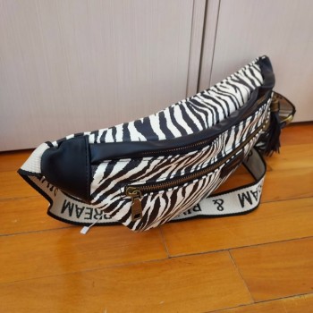 BANANA ZEBRA